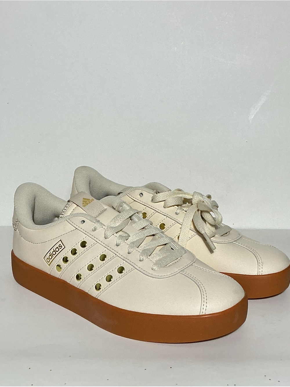 Adidas VL Court Sneakers Wonder White Gold Gum Sole Size 7 NWOT - Picture 10 of 14